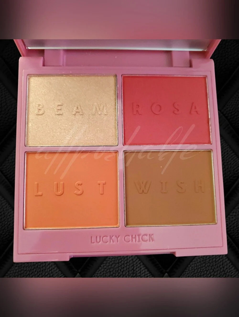 ❗️ONLY ONE❗️ Lucky Chick Angel Baby Glow Face Palette